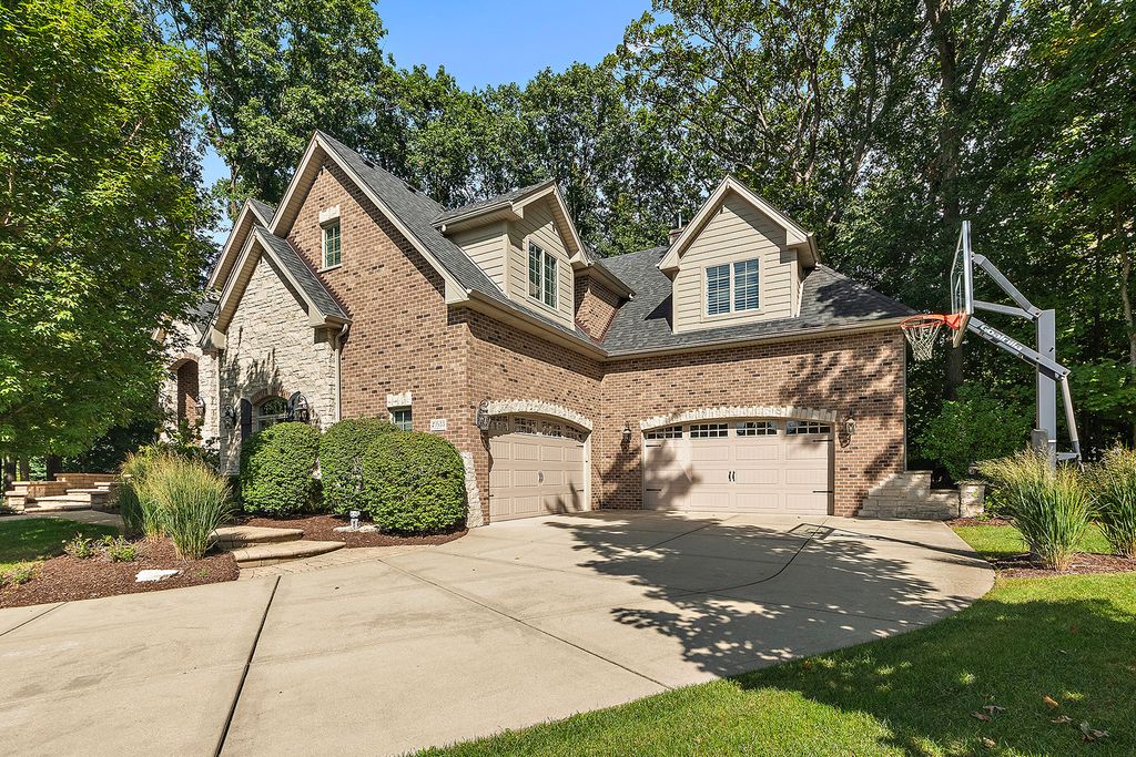 20633 Charmaine Court, Frankfort, IL 60423 — photo 2
