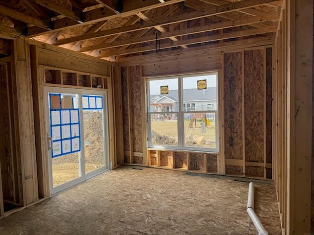 2801 Autumn Woods Drive, Cedar Falls, IA 50613