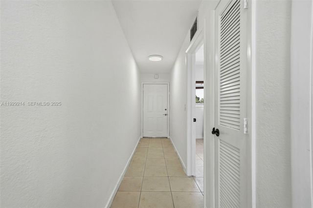 1185 Marseille Dr 308, Miami Beach, FL 33141