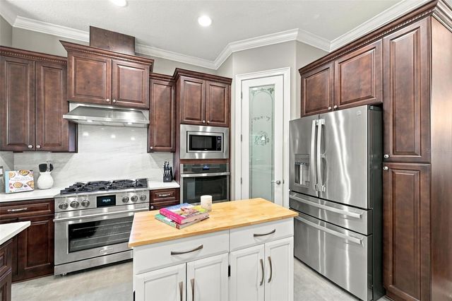 510 CREEKSIDE COURT, Safety Harbor, FL 34695