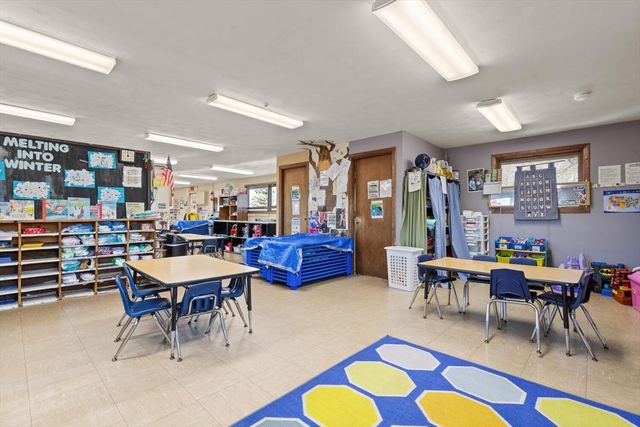 600 E Ashland St, Brockton, MA 02302