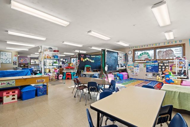 600 E Ashland St, Brockton, MA 02302