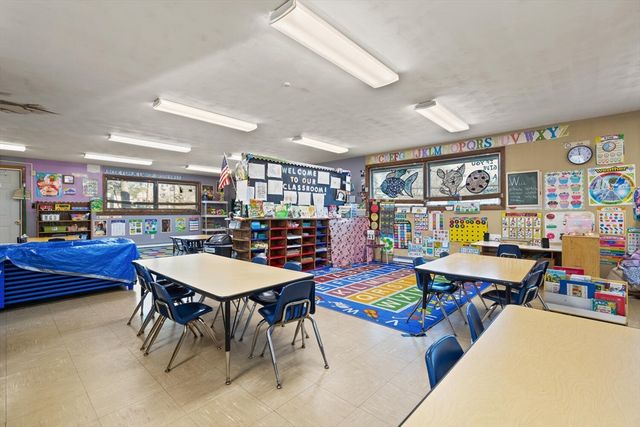 600 E Ashland St, Brockton, MA 02302