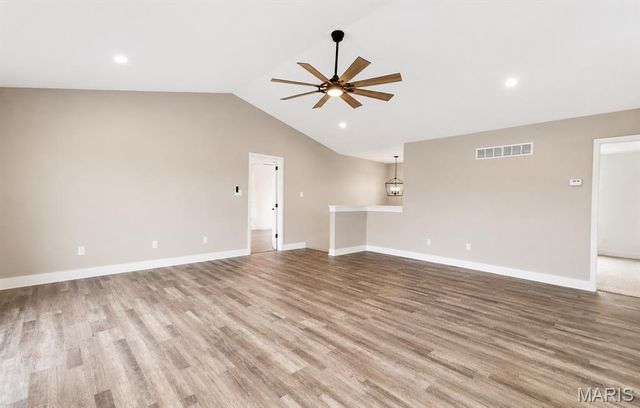 10192 Riehl Farm Drive, Potosi, MO 63664