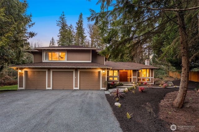 20024 NE 188th Place, Woodinville, WA 98077