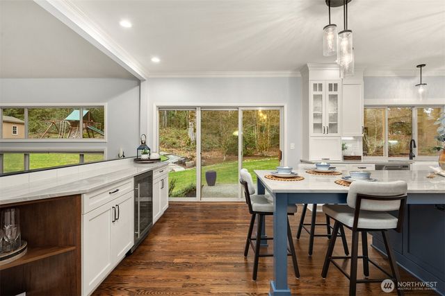 20024 NE 188th Place, Woodinville, WA 98077