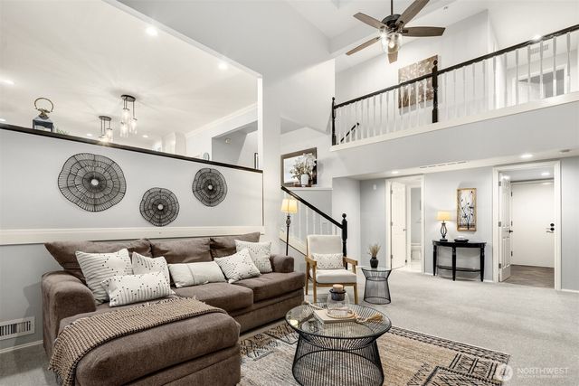 20024 NE 188th Place, Woodinville, WA 98077