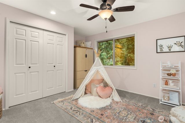 20024 NE 188th Place, Woodinville, WA 98077