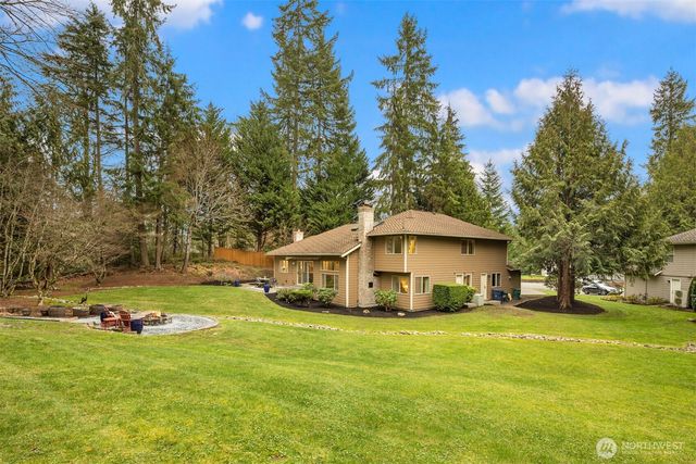 20024 NE 188th Place, Woodinville, WA 98077