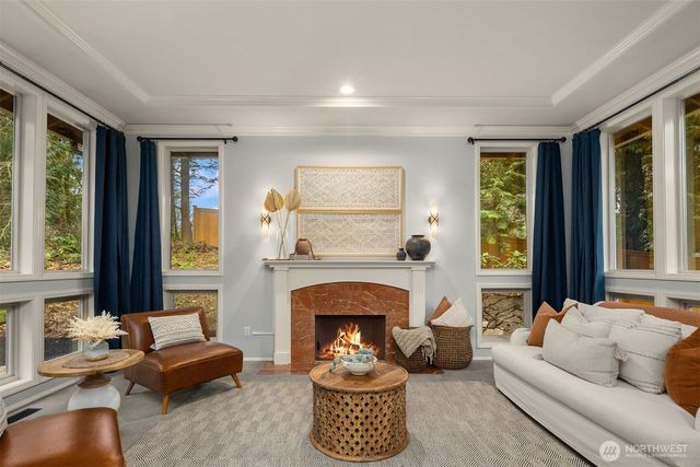 20024 NE 188th Place, Woodinville, WA 98077