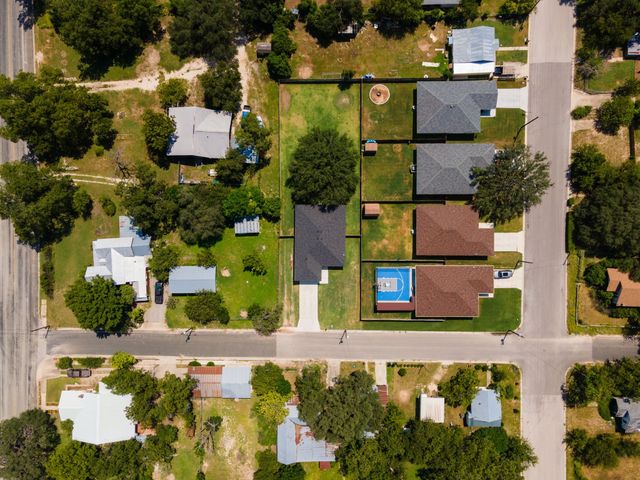509 Brown Street, Lampasas, TX 76550