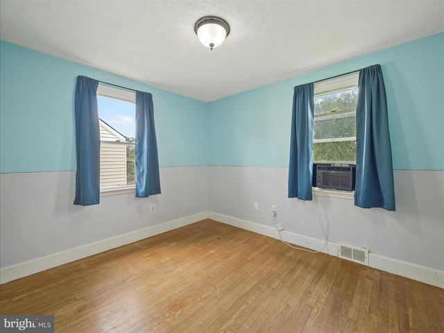 224 DEVONSHIRE RD, Hagerstown, MD 21740