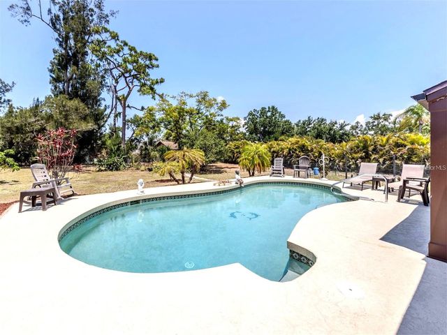 2331 MISSION VALLEY BOULEVARD, Nokomis, FL 34275