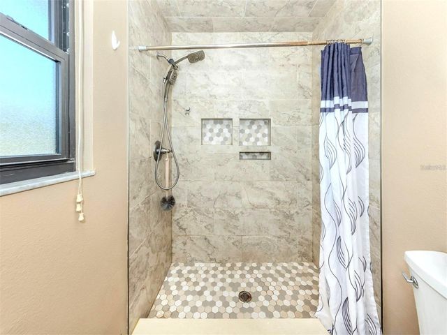 2331 MISSION VALLEY BOULEVARD, Nokomis, FL 34275