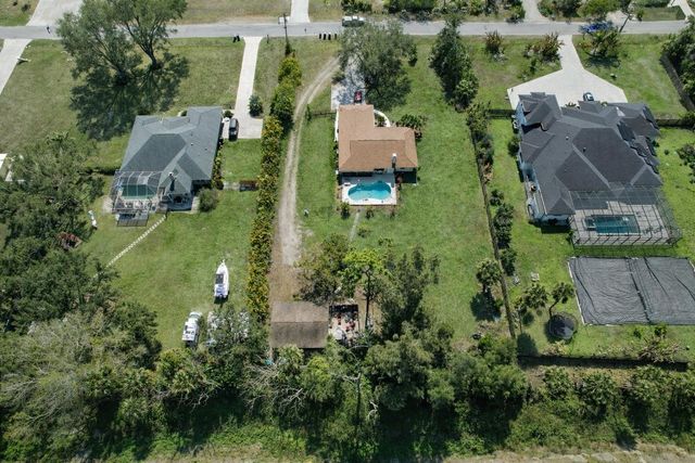 2331 MISSION VALLEY BOULEVARD, Nokomis, FL 34275