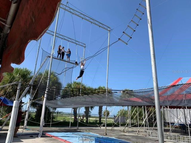 2331 MISSION VALLEY BOULEVARD, Nokomis, FL 34275