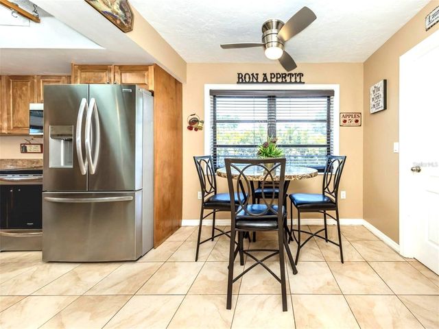 2331 MISSION VALLEY BOULEVARD, Nokomis, FL 34275