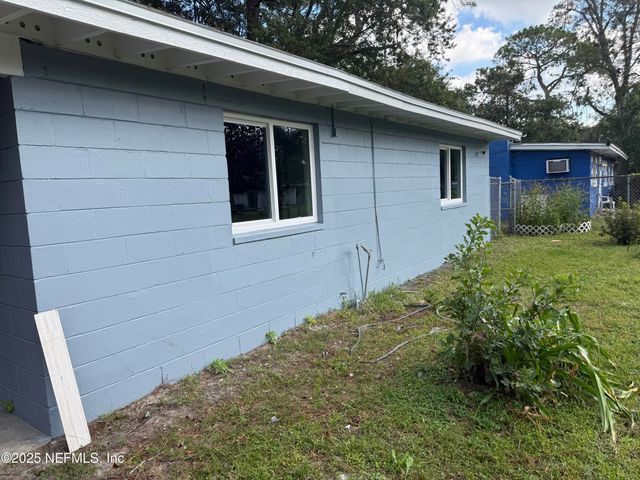 3421 ARDISIA Road, Jacksonville, FL 32209