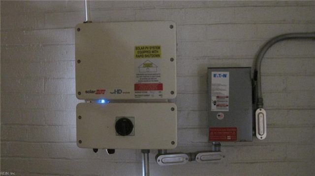 208 Narragansett DR, Virginia Beach, VA 23462