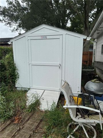 208 Narragansett DR, Virginia Beach, VA 23462