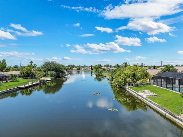 2126 NE 2ND STREET, Cape Coral, FL 33909
