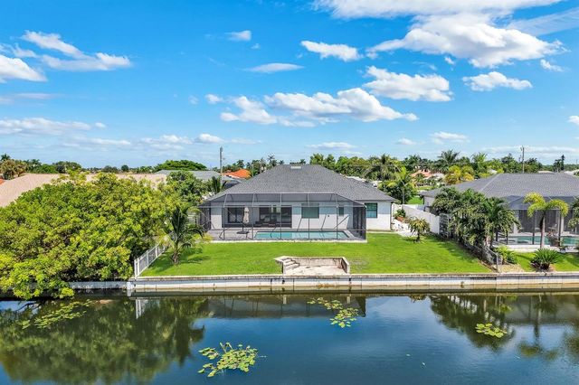 2126 NE 2ND STREET, Cape Coral, FL 33909