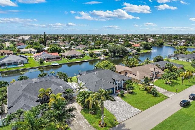 2126 NE 2ND STREET, Cape Coral, FL 33909