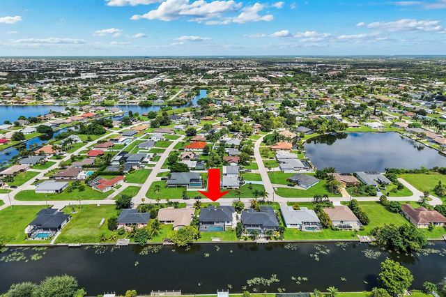 2126 NE 2ND STREET, Cape Coral, FL 33909