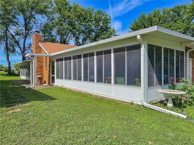 1500 N Aztec Avenue, Independence, MO 64056