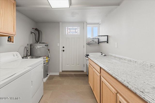 770 Lancaster Rd, Selah, WA 98942