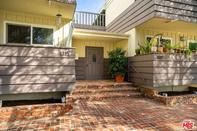 1317 Stanford Street 5, Santa Monica, CA 90404
