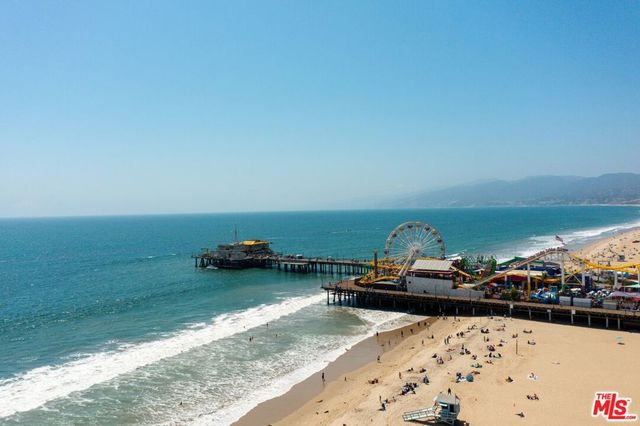 1317 Stanford Street 5, Santa Monica, CA 90404