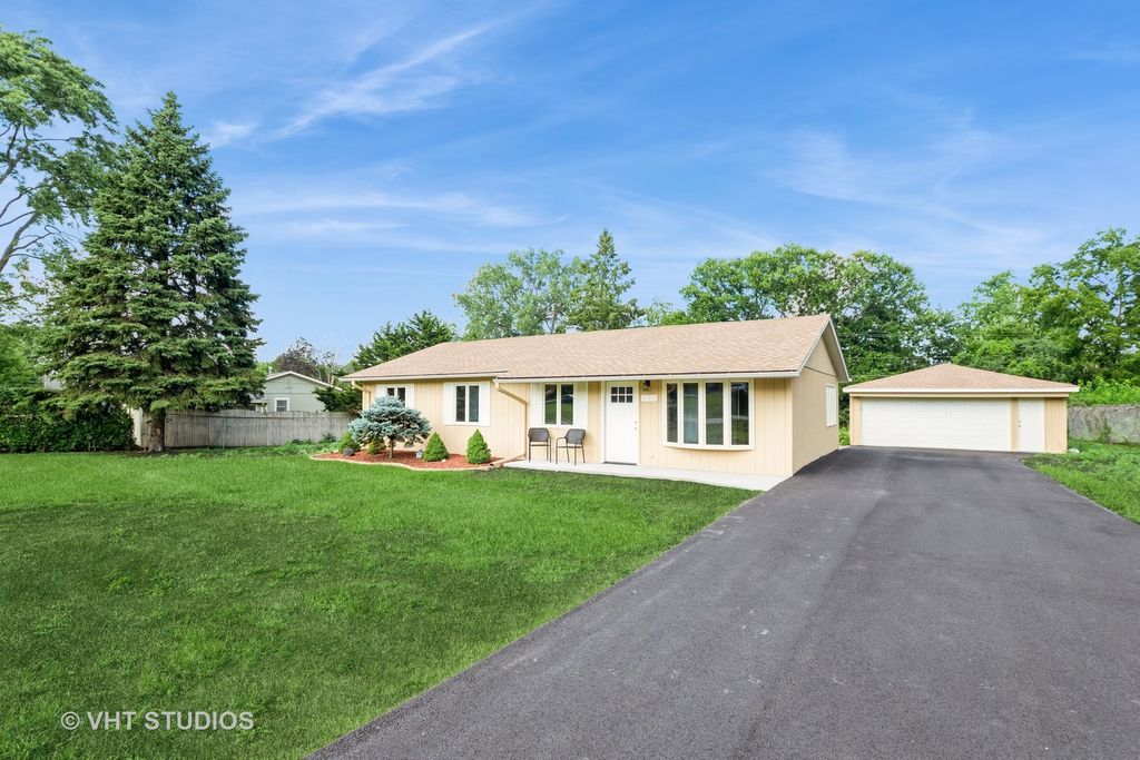 16151 Laurel Drive, Orland Park, IL 60462