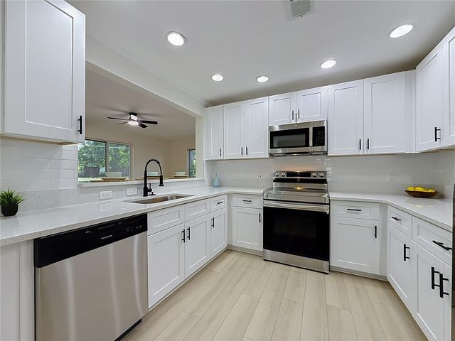 2471 RAYMONT DRIVE, Clearwater, FL 33763
