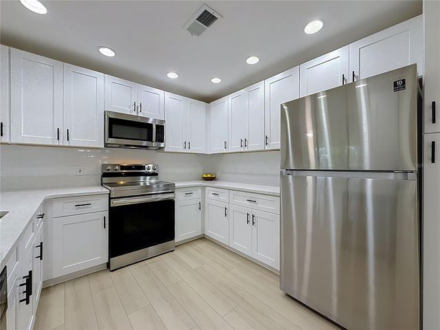 2471 RAYMONT DRIVE, Clearwater, FL 33763