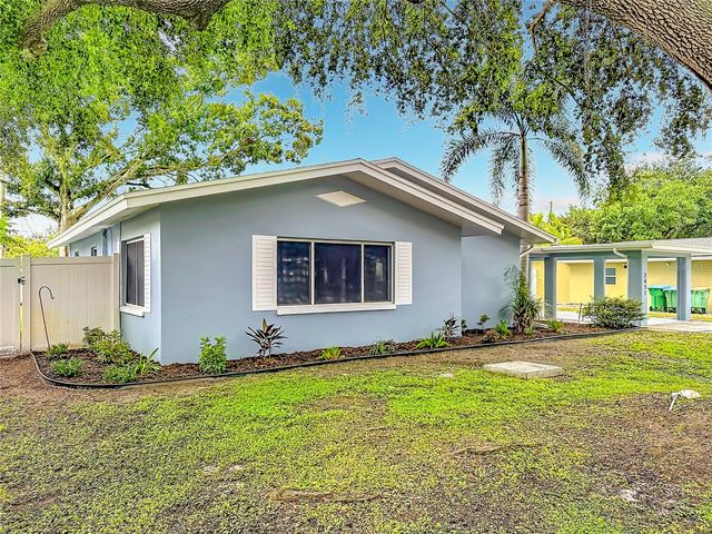 2471 RAYMONT DRIVE, Clearwater, FL 33763