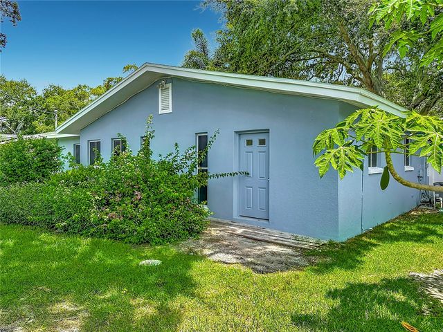2471 RAYMONT DRIVE, Clearwater, FL 33763