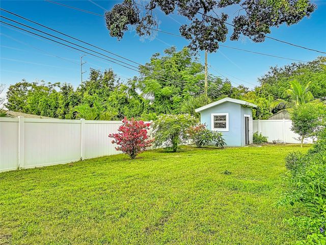 2471 RAYMONT DRIVE, Clearwater, FL 33763