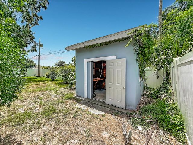 2471 RAYMONT DRIVE, Clearwater, FL 33763