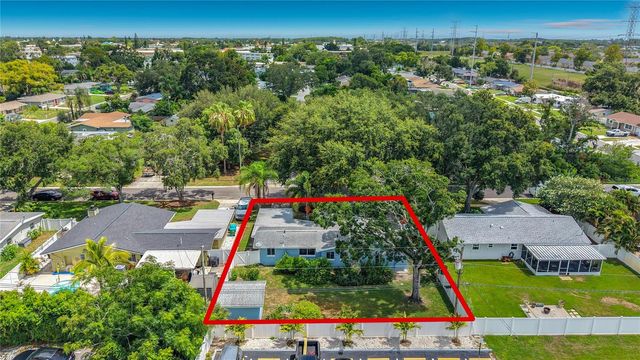 2471 RAYMONT DRIVE, Clearwater, FL 33763