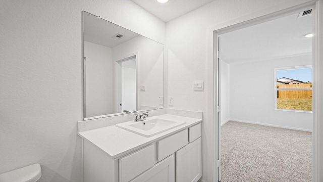 2205 Westward Pointe Drive, Sealy, TX 77474