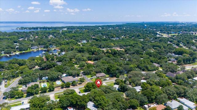 316 Kelly Street, Destin, FL 32541