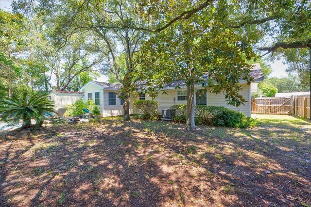 316 Kelly Street, Destin, FL 32541