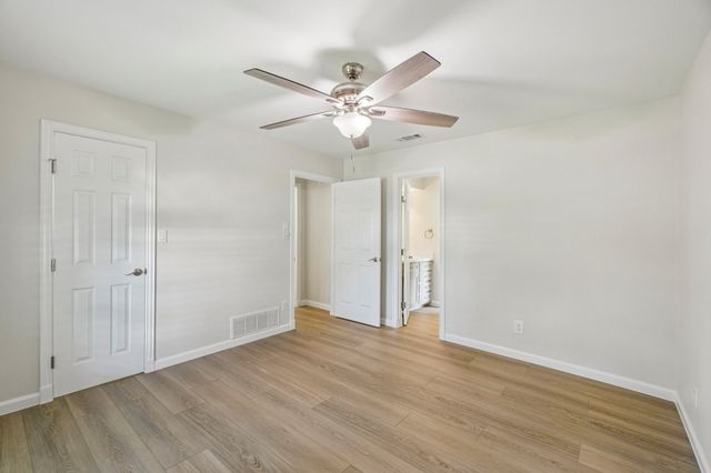 1321 Stonewood Drive, Carrollton, TX 75006