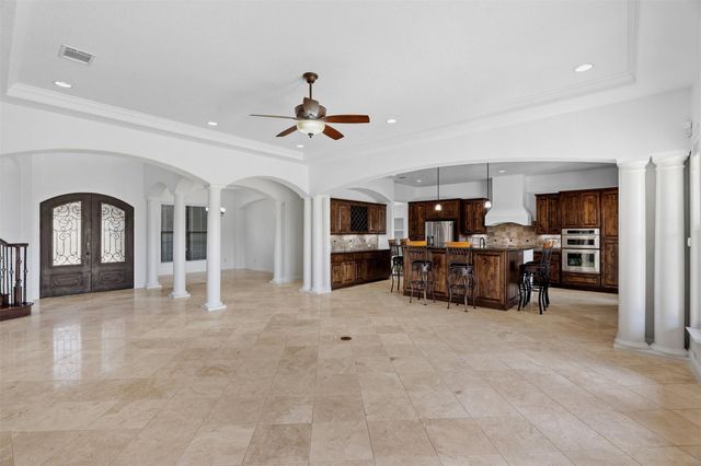 1001 Villa Hill DR, Leander, TX 78641