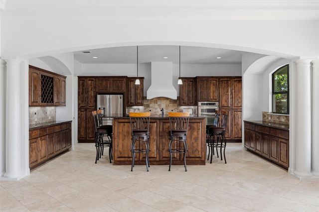 1001 Villa Hill DR, Leander, TX 78641