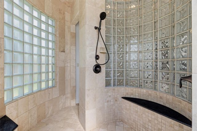1001 Villa Hill DR, Leander, TX 78641