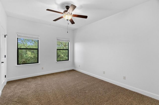 1001 Villa Hill DR, Leander, TX 78641