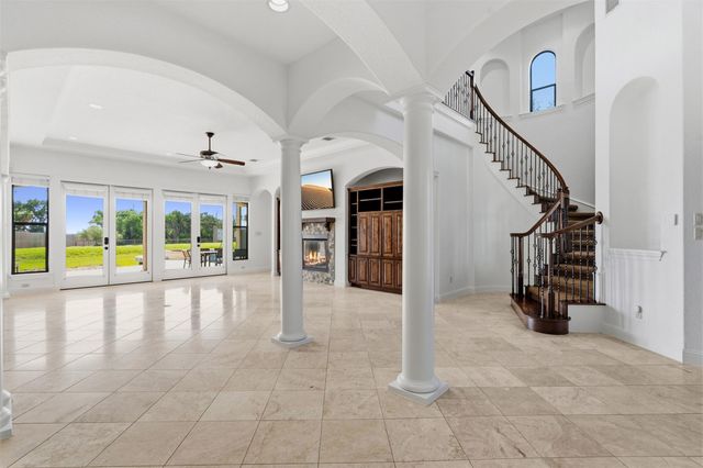 1001 Villa Hill DR, Leander, TX 78641