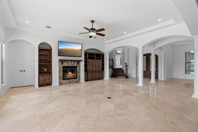 1001 Villa Hill DR, Leander, TX 78641